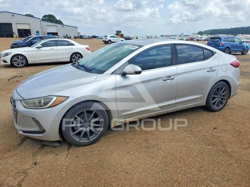 2017 Hyundai Elantra фото