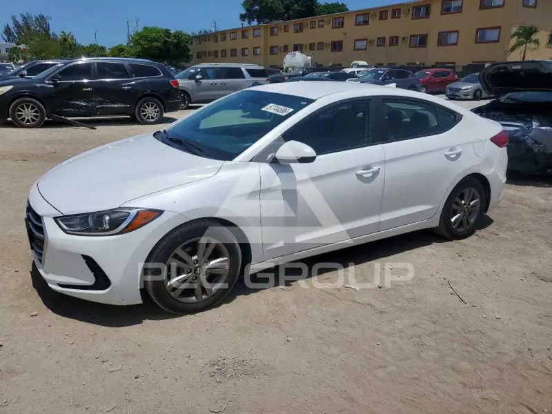 2017 Hyundai Elantra фото