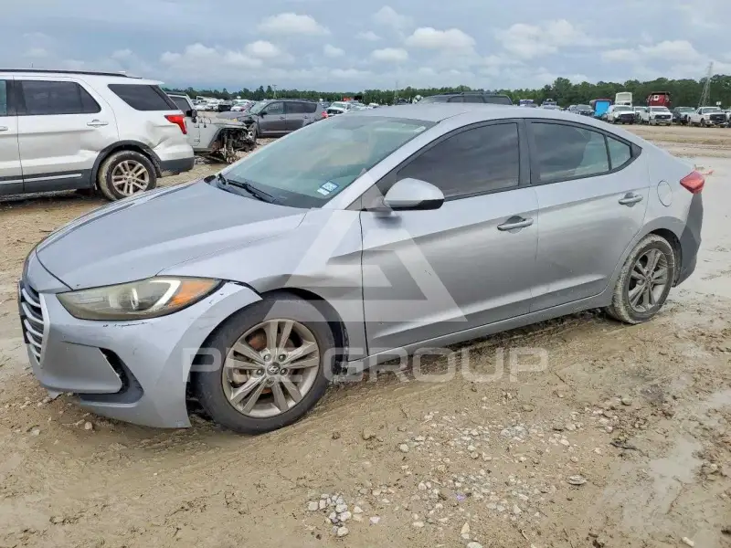 2017 Hyundai Elantra photo