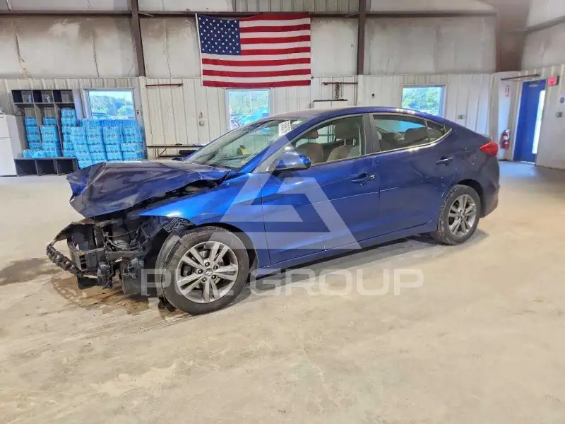 2017 Hyundai Elantra фото