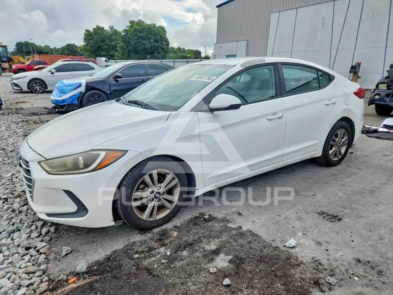 2017 Hyundai Elantra photo