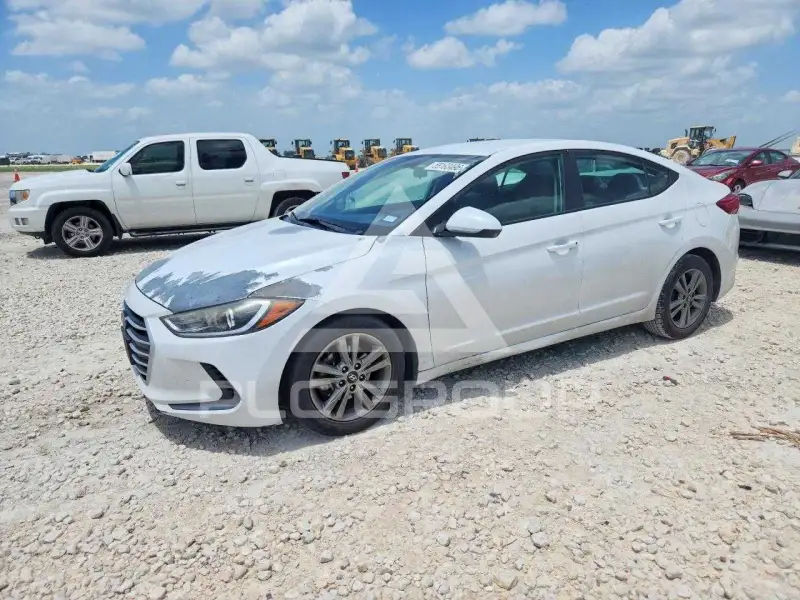 2017 Hyundai Elantra фото