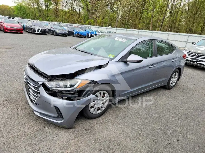 2017 Hyundai Elantra фото