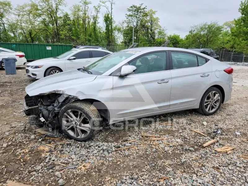 2017 Hyundai Elantra photo