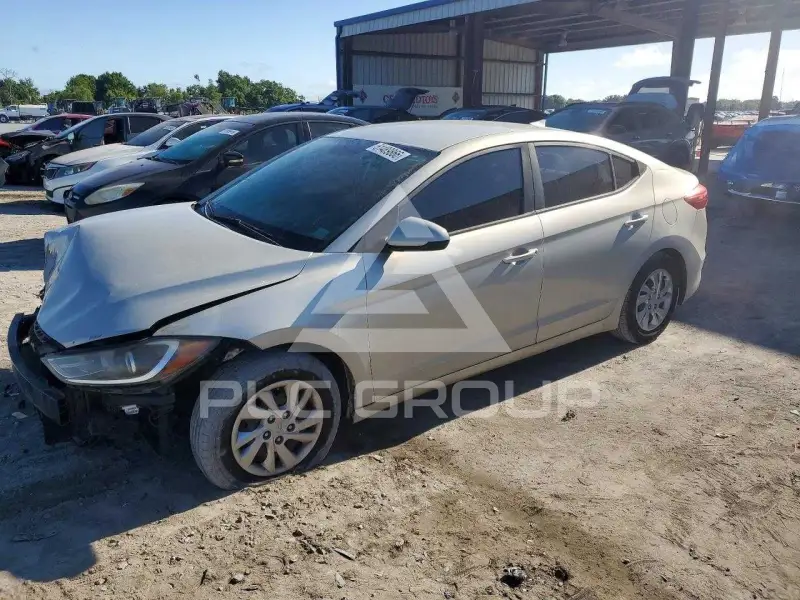 2017 Hyundai Elantra photo