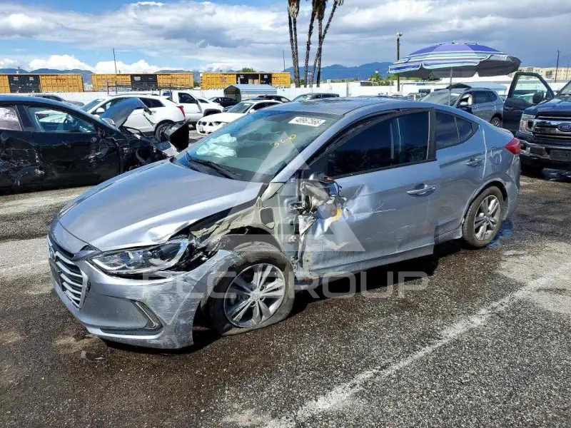2017 Hyundai Elantra фото