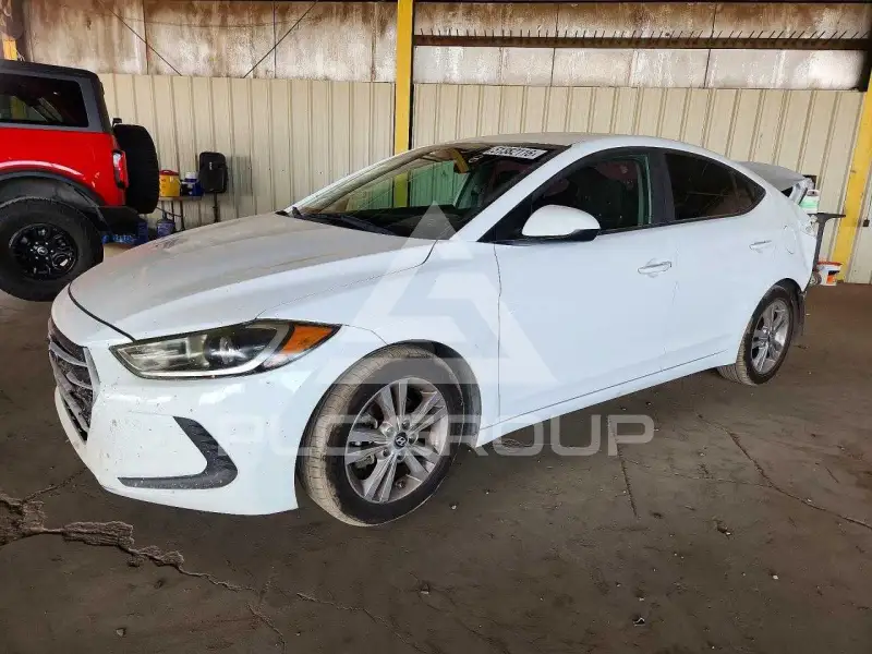 2017 Hyundai Elantra фото