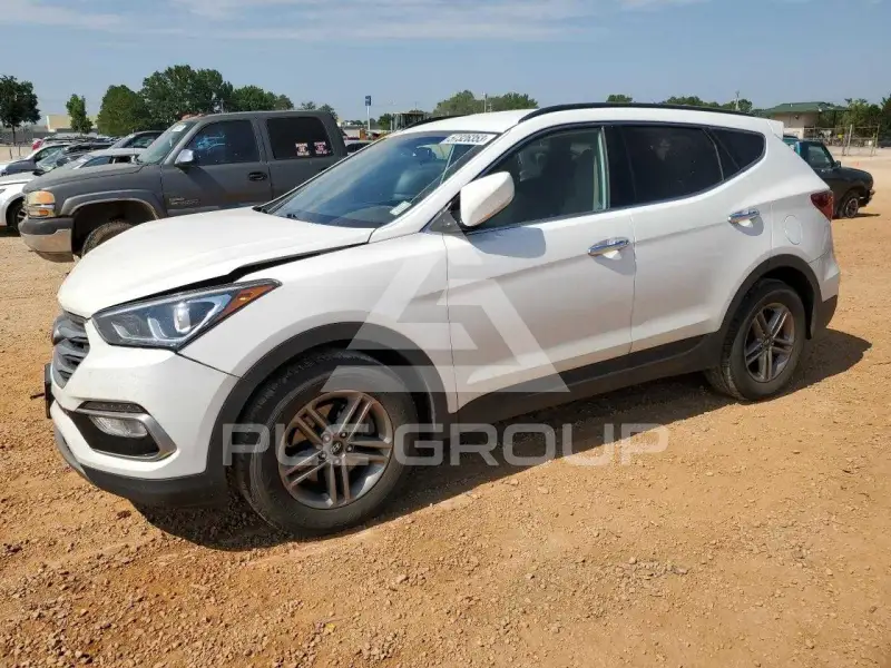 2017 Hyundai Santa Fe photo