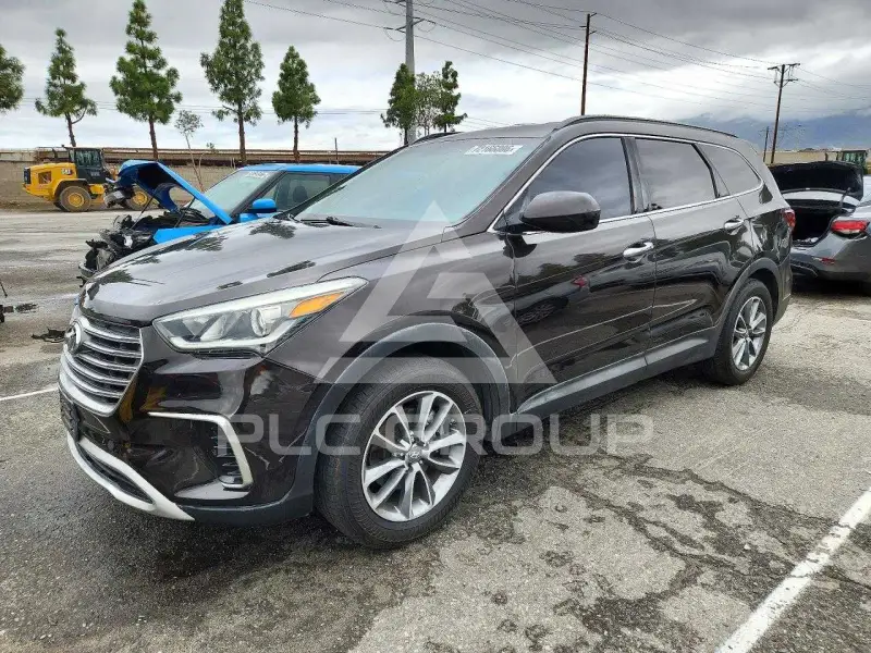 2017 Hyundai Santa Fe photo