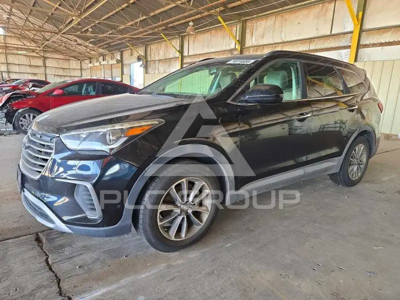 2017 Hyundai Santa Fe photo