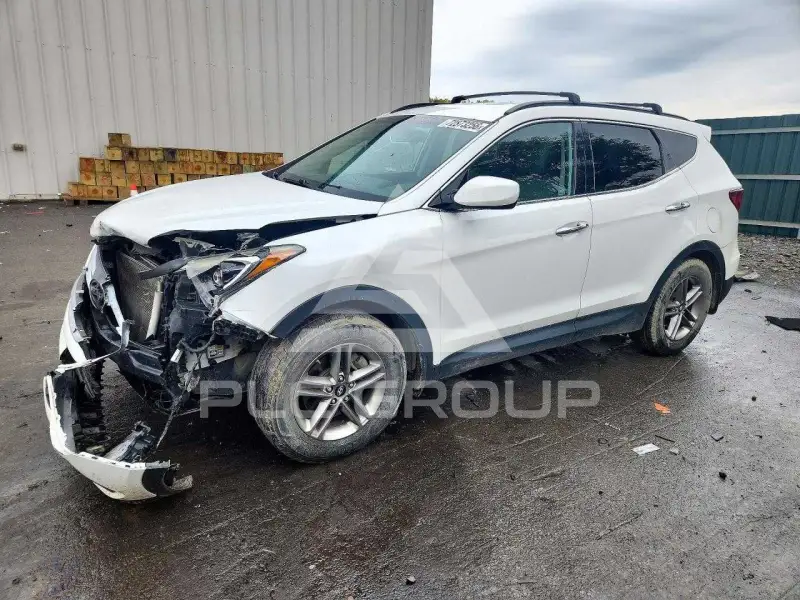 2017 Hyundai Santa Fe photo