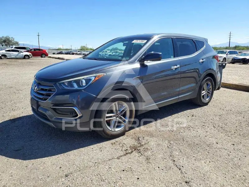 2017 Hyundai Santa Fe photo
