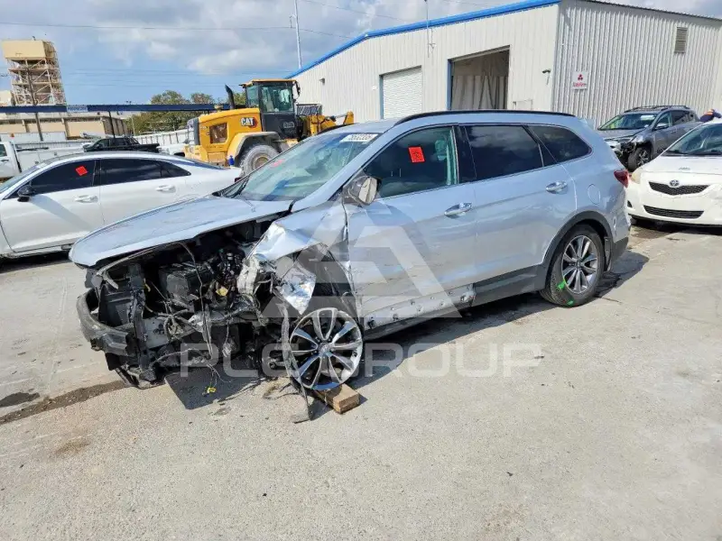 2017 Hyundai Santa Fe photo