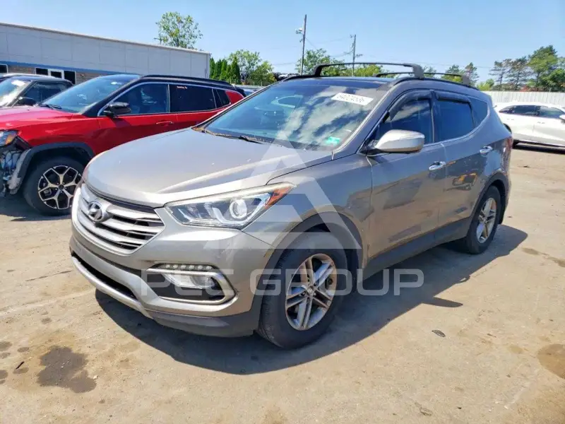 2017 Hyundai Santa Fe photo