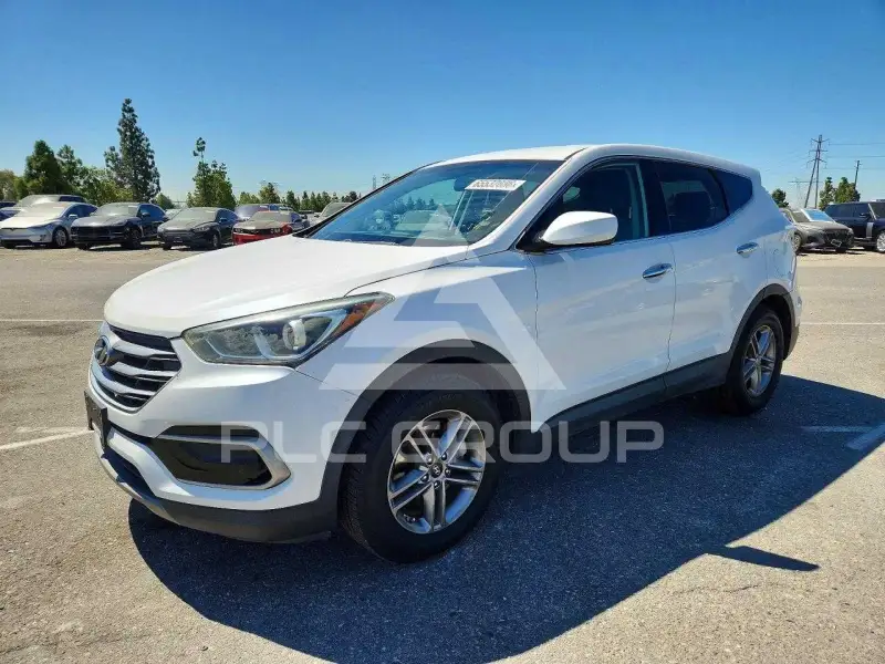 2017 Hyundai Santa Fe photo