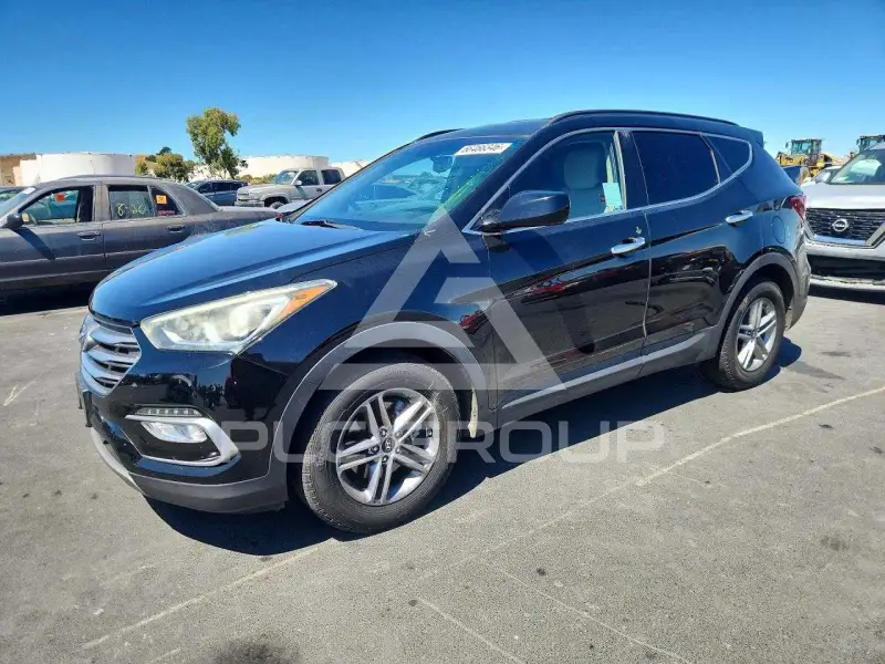 2017 Hyundai Santa Fe photo