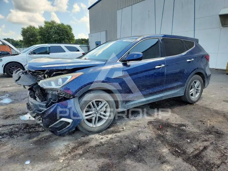 2017 Hyundai Santa Fe photo