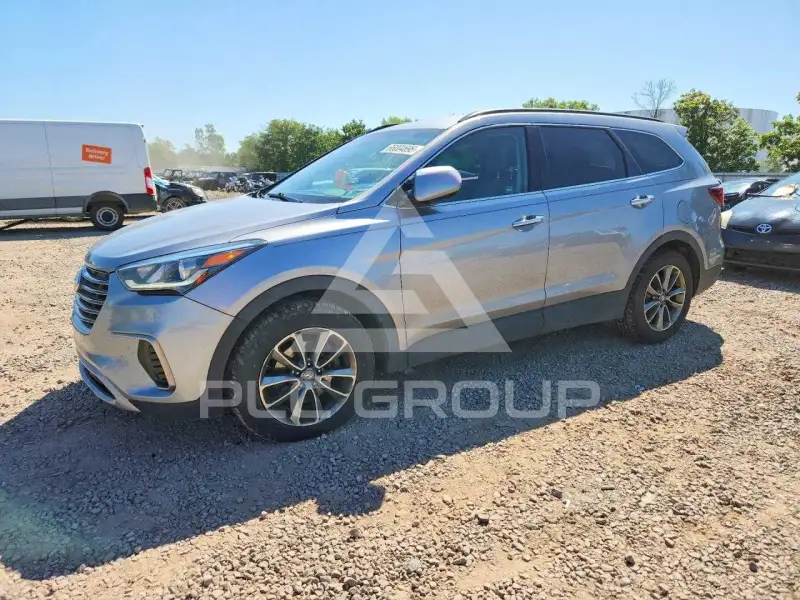 2017 Hyundai Santa Fe photo
