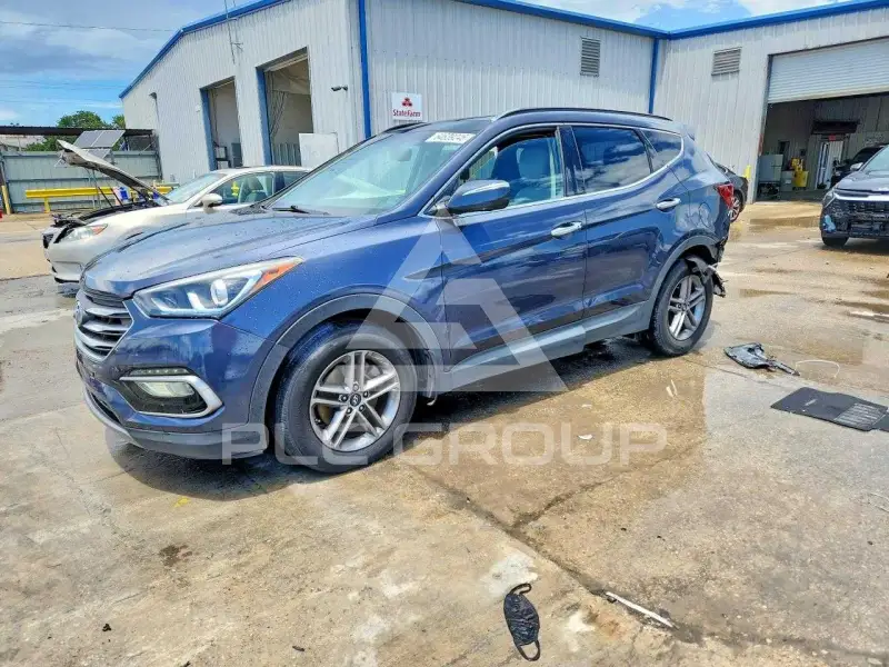 2017 Hyundai Santa Fe photo