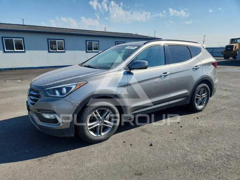 2017 Hyundai Santa Fe photo
