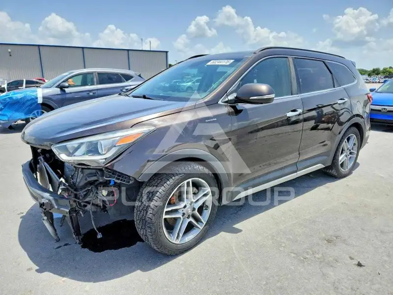 2017 Hyundai Santa Fe photo