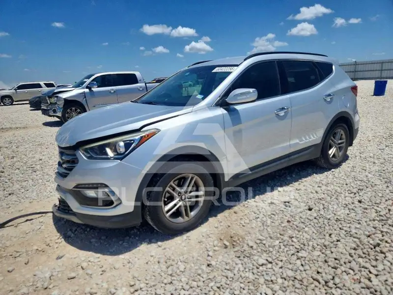 2017 Hyundai Santa Fe photo