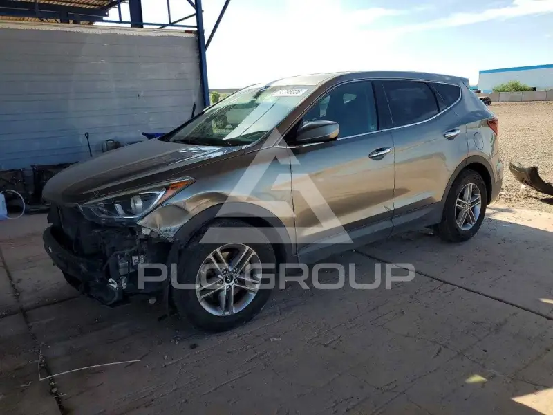 2017 Hyundai Santa Fe photo