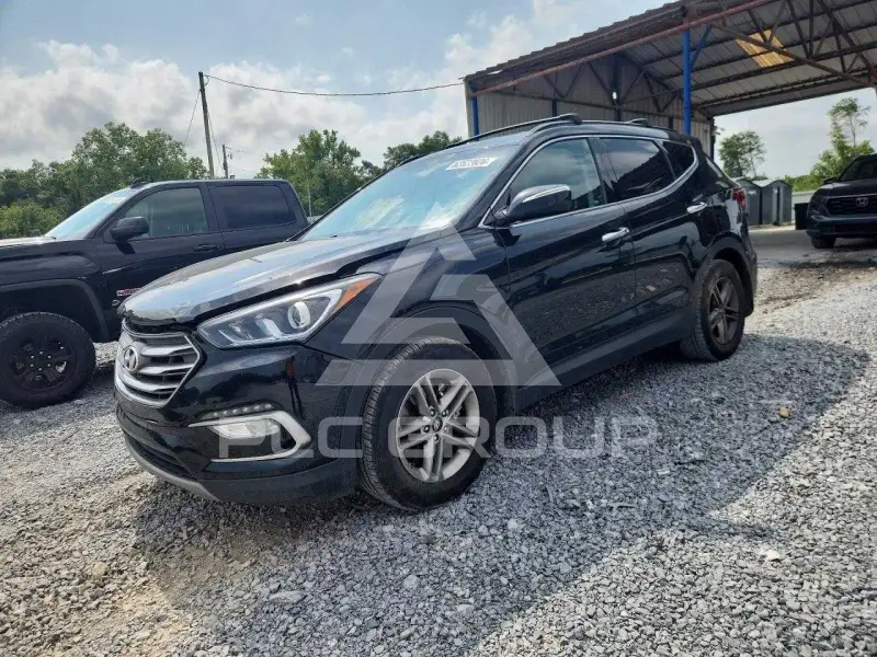 2017 Hyundai Santa Fe photo