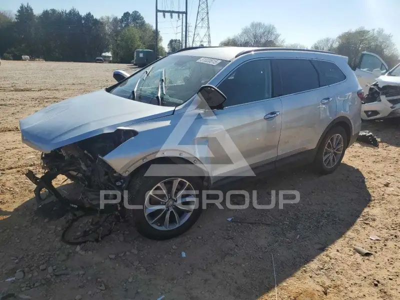 2017 Hyundai Santa Fe photo