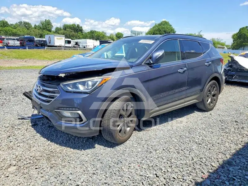 2017 Hyundai Santa Fe photo