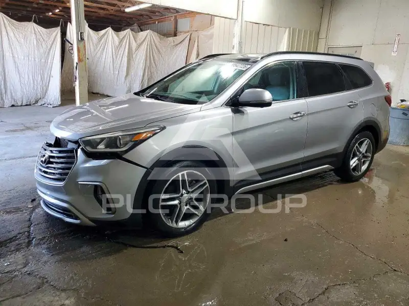 2017 Hyundai Santa Fe photo