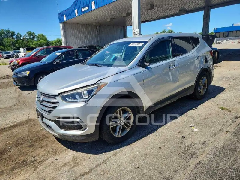 2017 Hyundai Santa Fe photo
