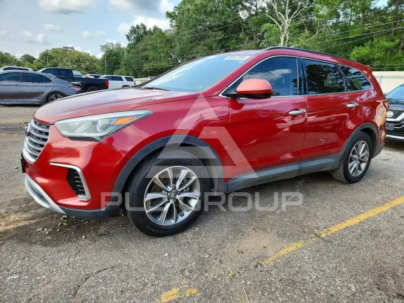 2017 Hyundai Santa Fe photo
