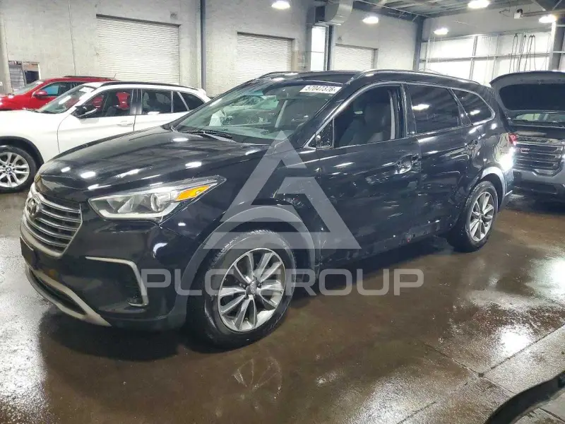 2017 Hyundai Santa Fe photo