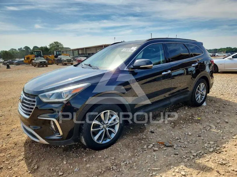 2017 Hyundai Santa Fe photo