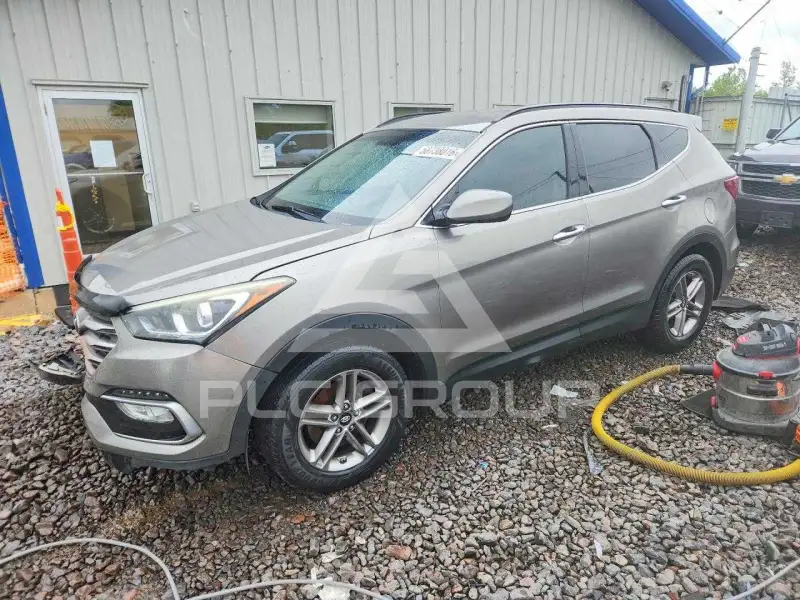 2017 Hyundai Santa Fe photo