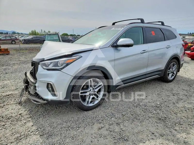 2017 Hyundai Santa Fe photo