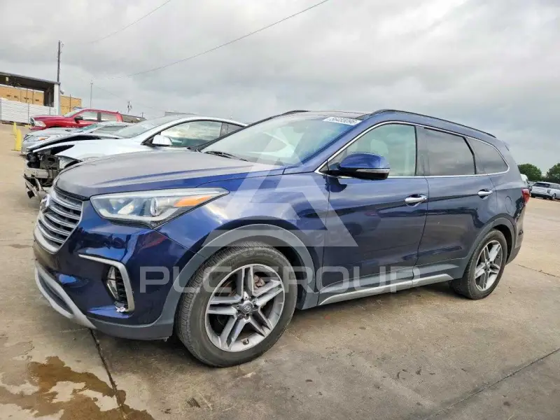 2017 Hyundai Santa Fe photo