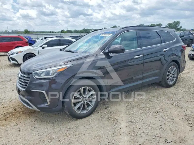 2017 Hyundai Santa Fe photo