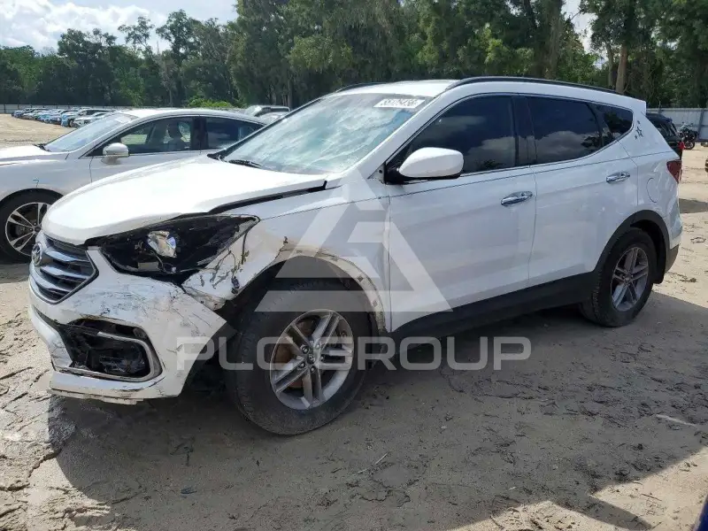 2017 Hyundai Santa Fe photo