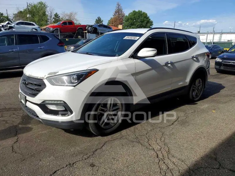 2017 Hyundai Santa Fe photo