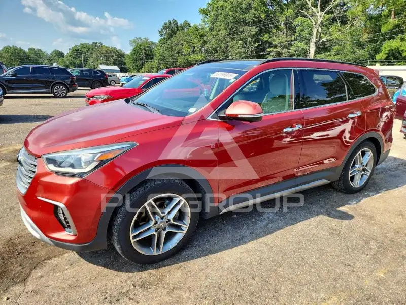 2017 Hyundai Santa Fe photo