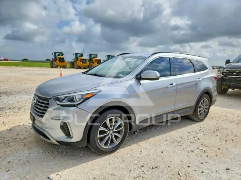2017 Hyundai Santa Fe photo