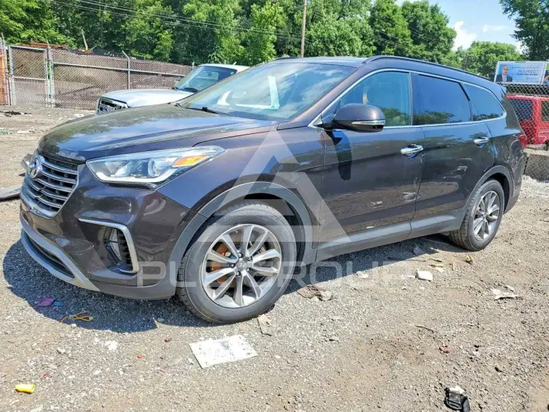 2017 Hyundai Santa Fe photo