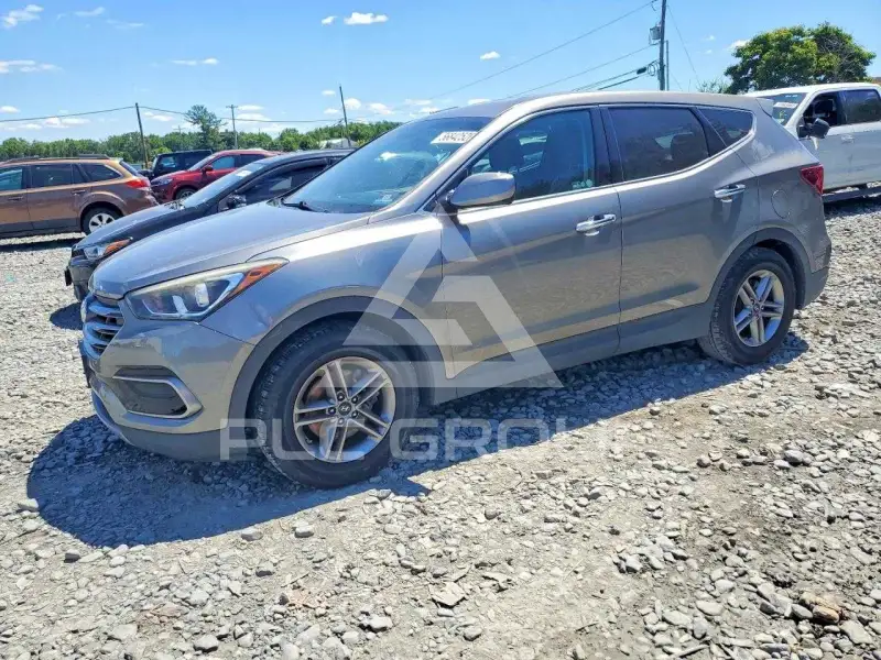 2017 Hyundai Santa Fe photo