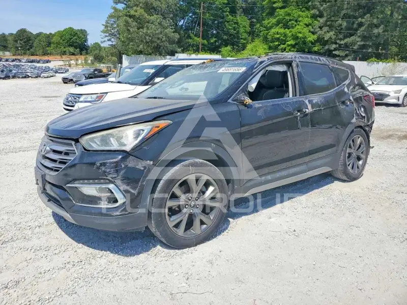 2017 Hyundai Santa Fe photo