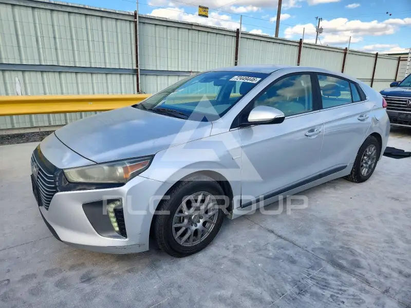2017 Hyundai Ioniq photo
