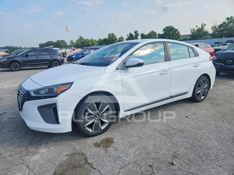 2017 Hyundai Ioniq photo