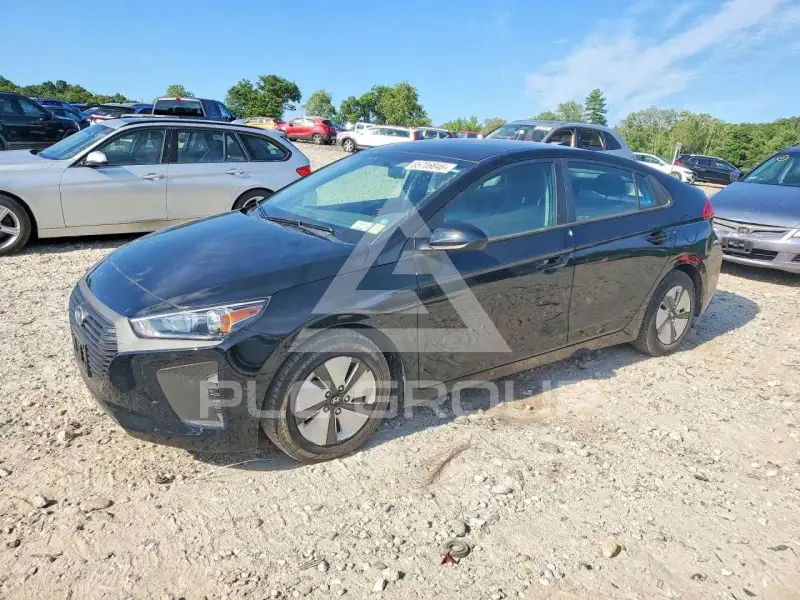 2017 Hyundai Ioniq photo