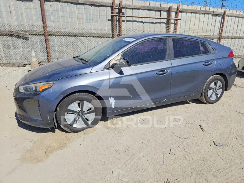 2017 Hyundai Ioniq photo
